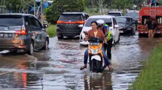 48IMG-20231225-WA0709