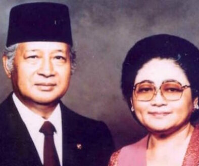 349053_11151323022020_soeharto_dan_tien